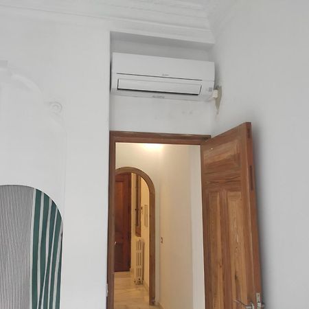 Entre La Estacion Y El Ayuntamiento Apartment Валенсия Екстериор снимка