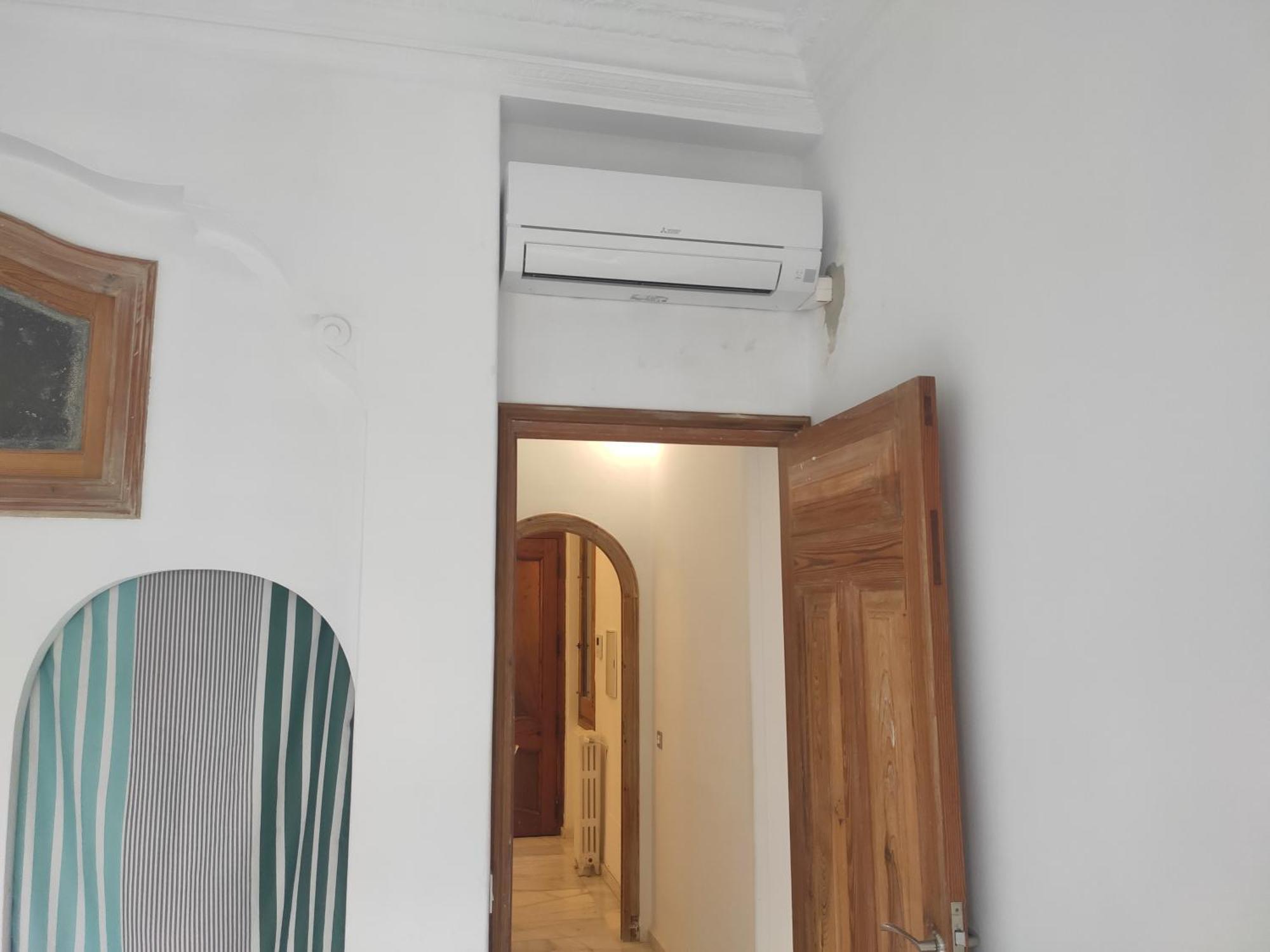 Entre La Estacion Y El Ayuntamiento Apartment Валенсия Екстериор снимка