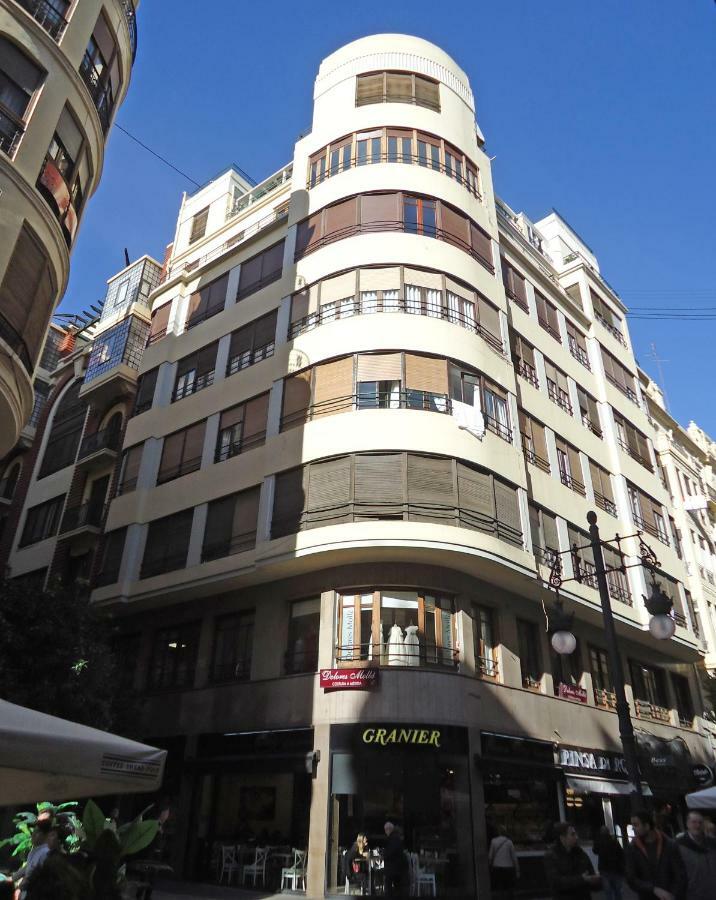Entre La Estacion Y El Ayuntamiento Apartment Валенсия Екстериор снимка